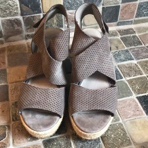 Eileen Fisher Sandals - like new